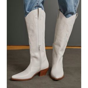 Matisse agency western white leather boot- new without tags